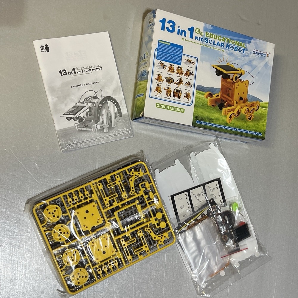 Gahoo Solar Robot Kit 13 in 1 Educational Toys Powered Building Science Model